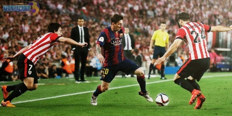 Messi biến cầu thủ Bilbao thành những "gã hề" ở chung kết Cúp Nhà Vua năm 2015